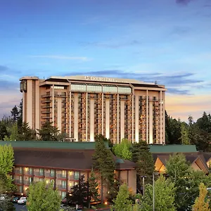 Doubletree By Hilton Seattle Airport Hotel