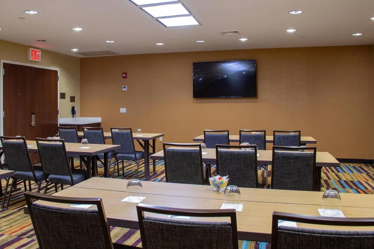 Fairfield Inn & Suites By Marriott New York Queens/Fresh Meadows