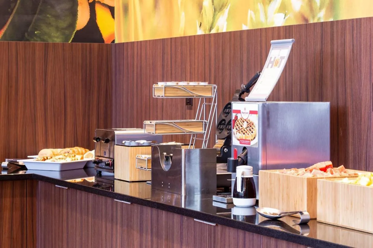 Fairfield Inn & Suites By Marriott New York Queens/Fresh Meadows 3*,  United States