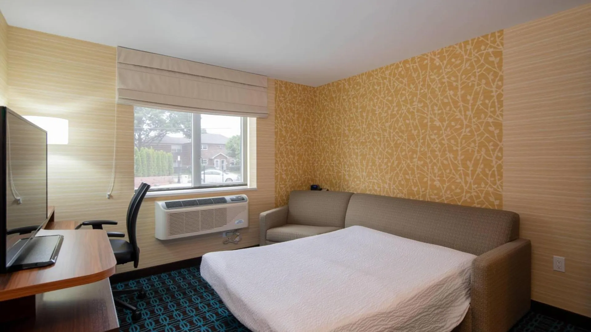 Fairfield Inn & Suites By Marriott New York Queens/Fresh Meadows 3*,  United States